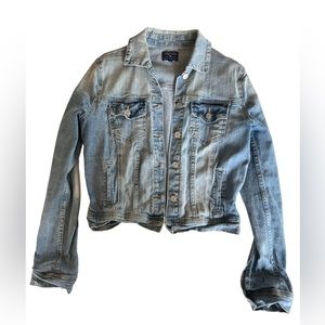 Just USA crop jean jacket faded in all the right places.